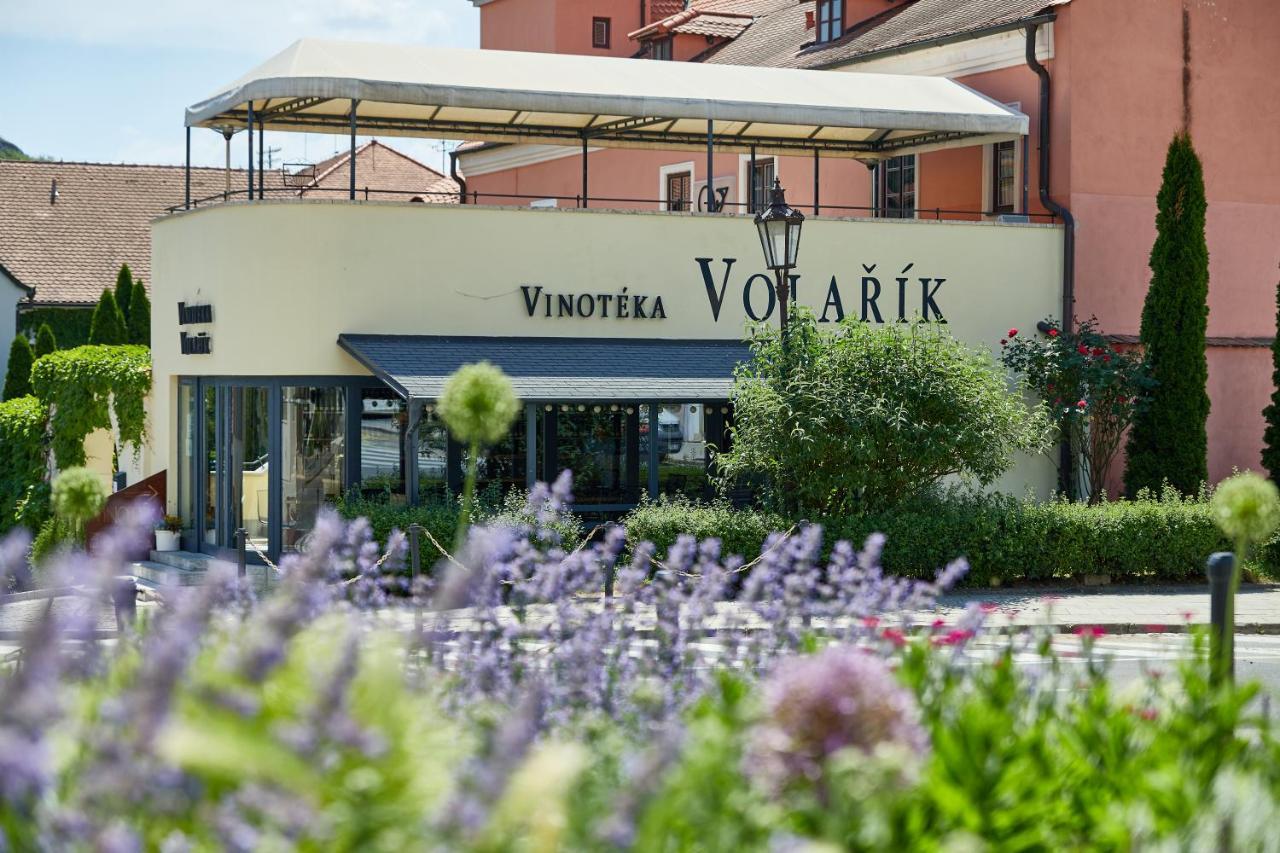 מיקולוב Vivaldi Apartments מראה חיצוני תמונה