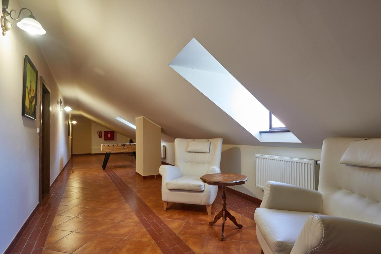 מיקולוב Vivaldi Apartments מראה חיצוני תמונה