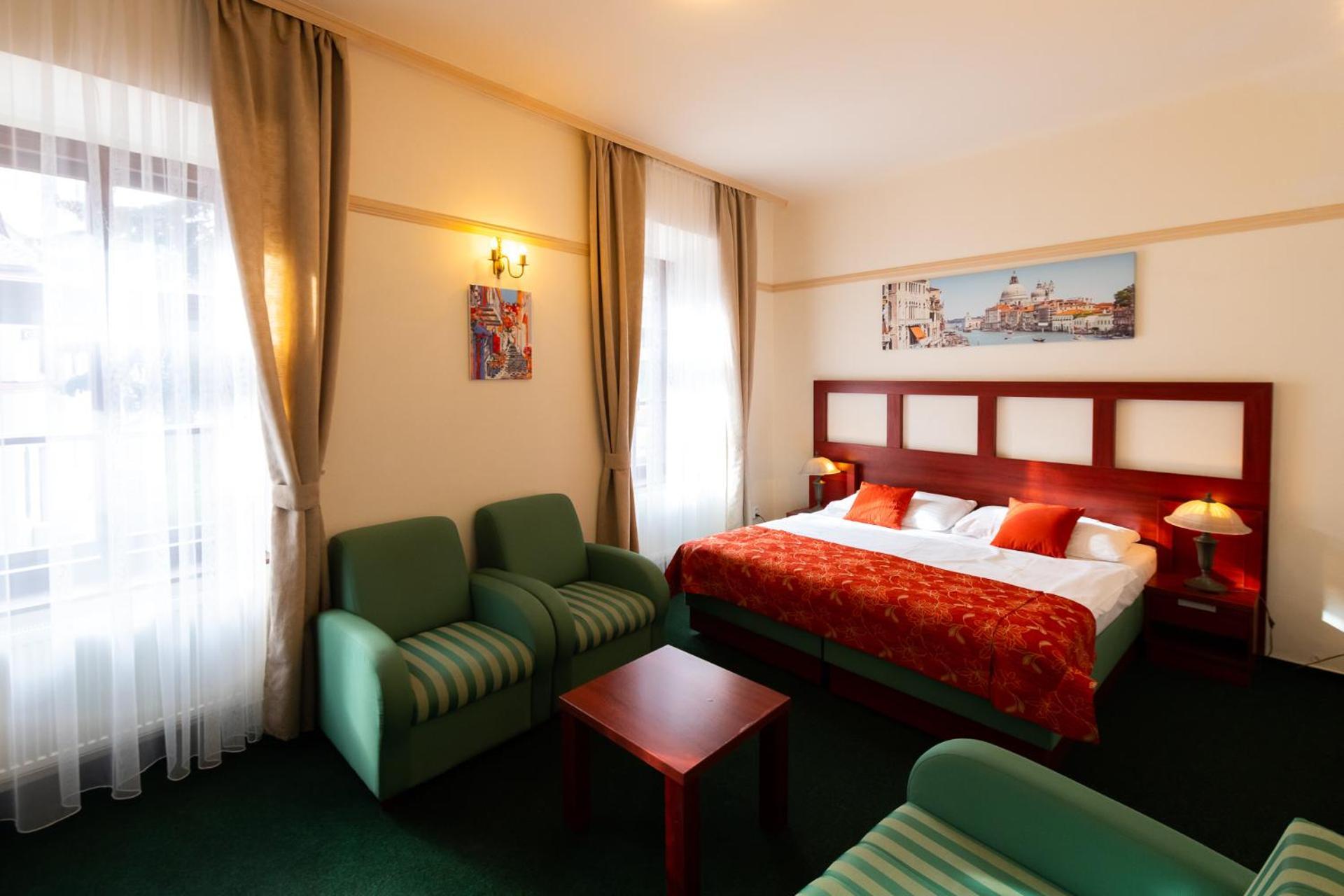 מיקולוב Vivaldi Apartments מראה חיצוני תמונה