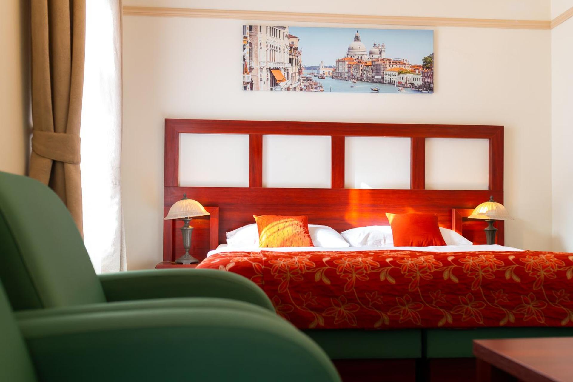 מיקולוב Vivaldi Apartments מראה חיצוני תמונה